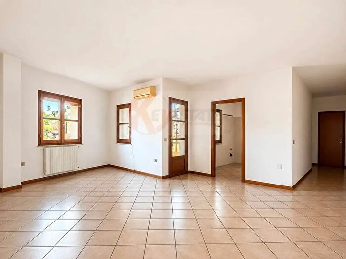 Appartamento quadrilocale in vendita in Corso Francesco Vico, Sassari