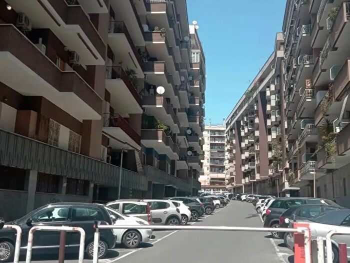 Appartamento bilocale in vendita in Via Italo Carlo Falbo, Roma
