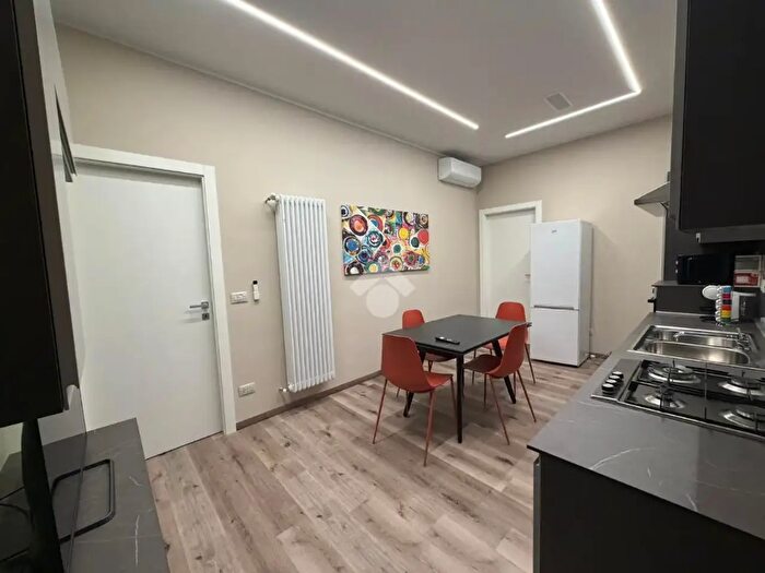 Appartamento trilocale in vendita in Corso Rosselli, Torino