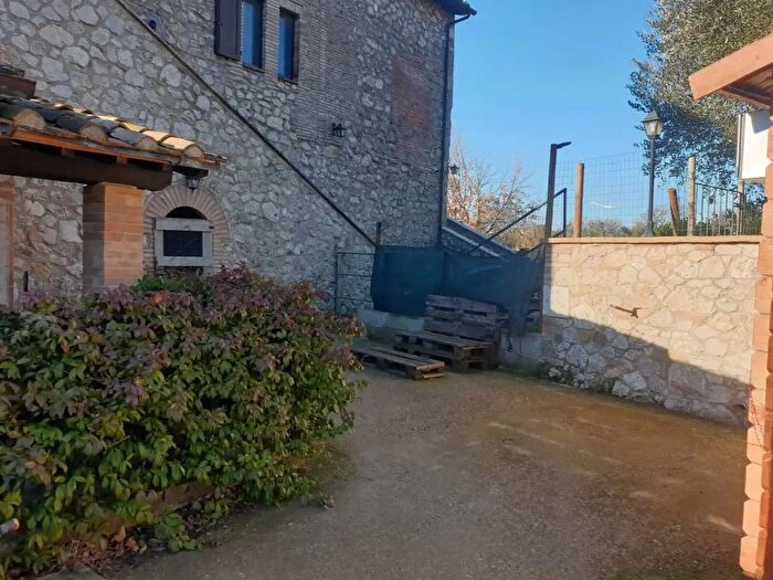 Casa con 5 locali in affitto in Voc Casone, Lugnano In Teverina