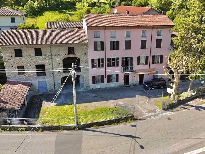 Casa con 5 locali in vendita in Via Roma Garbagna Alessandria, Garbagna