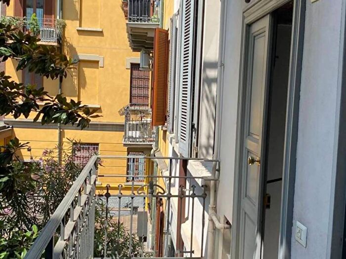 Appartamento quadrilocale in affitto in Via Bartolomeo Eustachi No Number, Morgagni, Milano