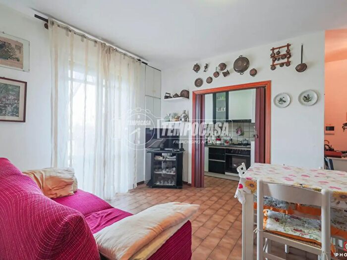 Appartamento quadrilocale in vendita in Viale Stoccolma, Rimini