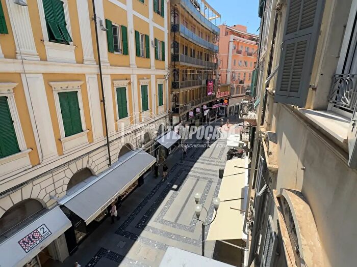 Appartamento bilocale in vendita in Via Giacomo Matteotti, Sanremo