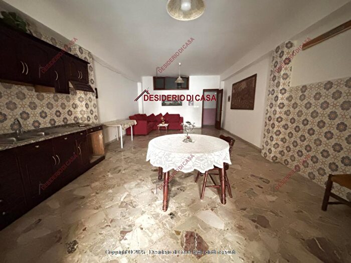 Appartamento trilocale in vendita in Via Bellini Balestrate Pa Italia, Balestrate