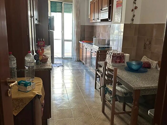 Appartamento trilocale in vendita in Via Domenico Marincola Pistoia, Catanzaro