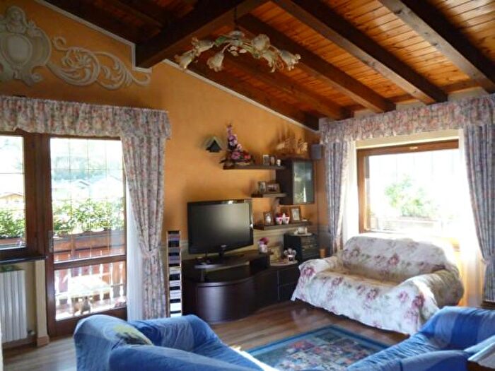 Appartamento quadrilocale in vendita in Ponte Di Legno