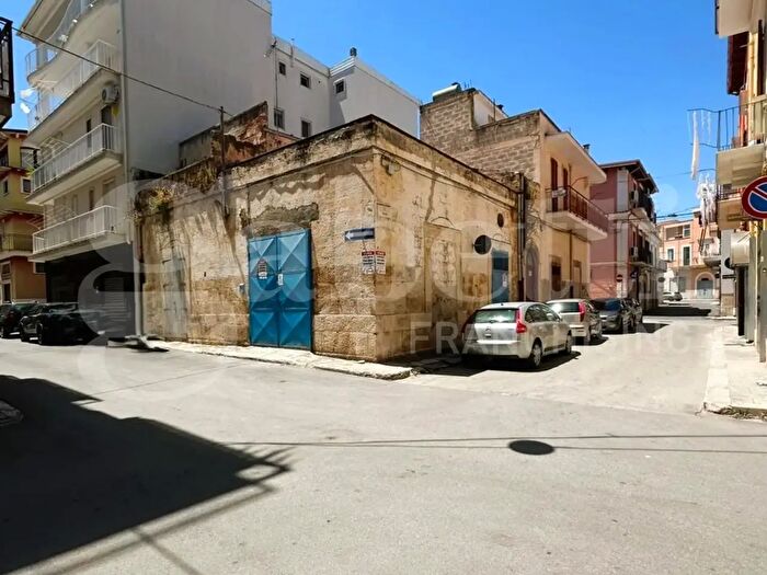 Appartamento in vendita in Zona Via Don Minzoni, Corato