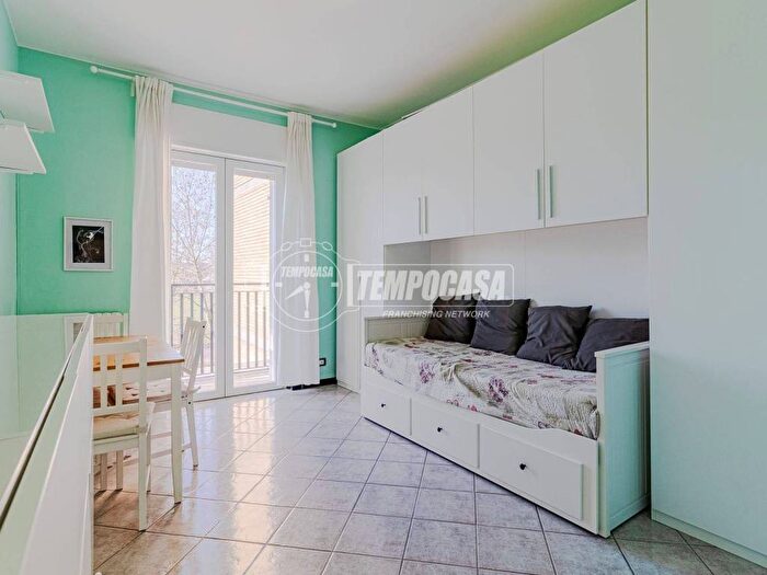 Appartamento monolocale in affitto in Via Marco DAgrate C, Corvetto, Milano