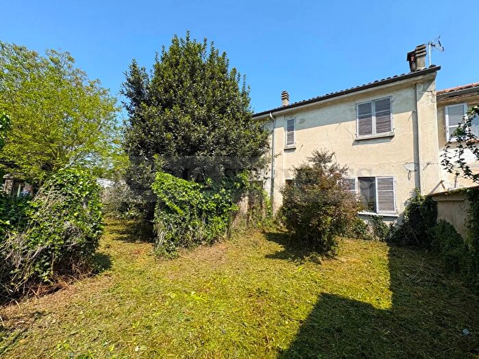 Casa in vendita in Via San Bernardino N°, Mede