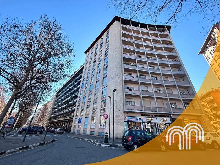 Appartamento trilocale in vendita in Corso Vittorio Emanuele II, Torino