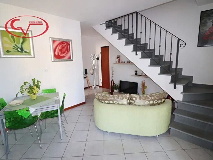 Appartamento trilocale in vendita in Via Pablo Neruda, Montevarchi