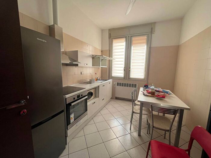 Appartamento quadrilocale in affitto in Corso Porta Reno, Centro Storico, Ferrara