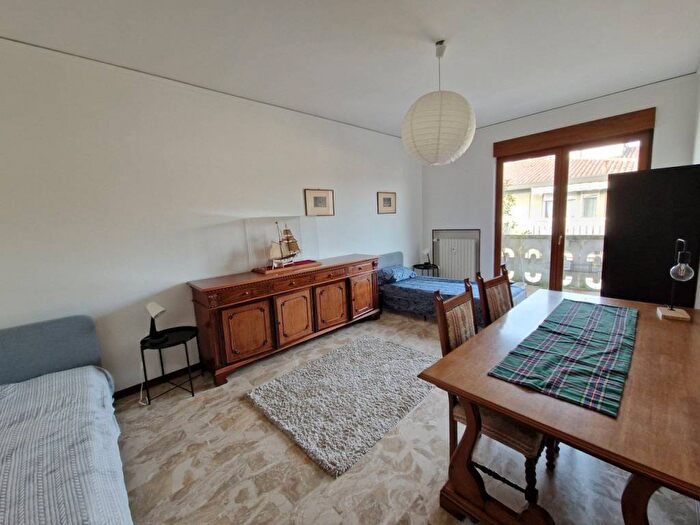 Appartamento trilocale in affitto in San Bellino San Filippo Neri, Padova