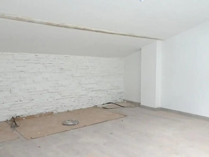 Appartamento bilocale in affitto in O Romagnola, Cascina