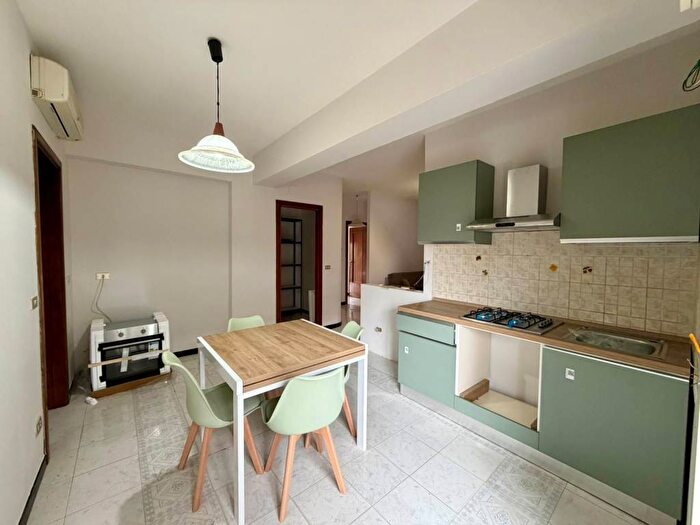 Appartamento trilocale in affitto in Via Camastra, Pace del Mela