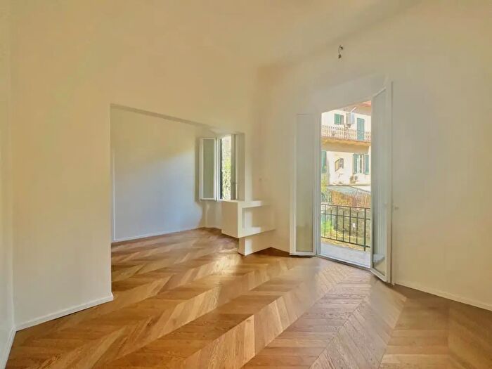 Appartamento quadrilocale in vendita in Via Dandolo Sns, Firenze