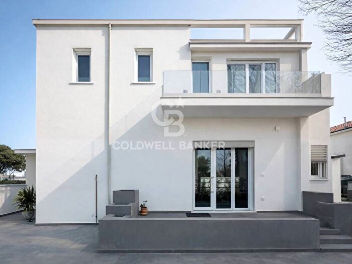 Appartamento bilocale in affitto in Viale Cormons, Marina Centro, Rimini