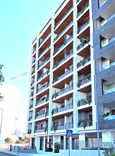 Appartamento quadrilocale in affitto in Via Orfeo Mazzitelli, Bari