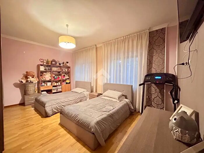 Appartamento trilocale in vendita in Via Guglielmo Marconi, Villaricca