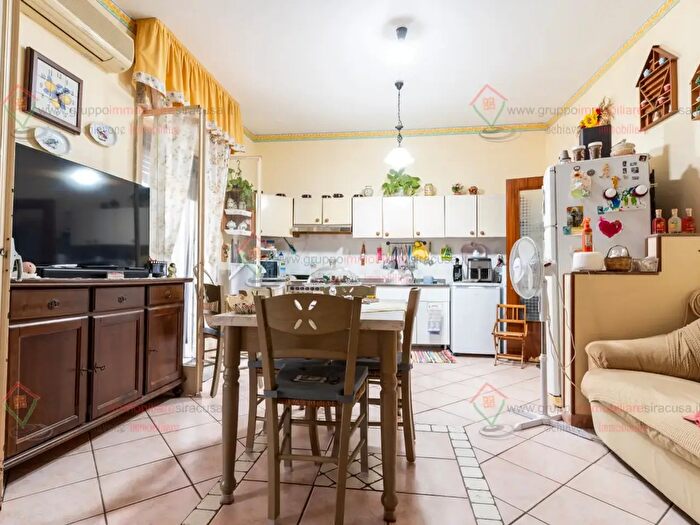 Appartamento quadrilocale in vendita in Siracusa