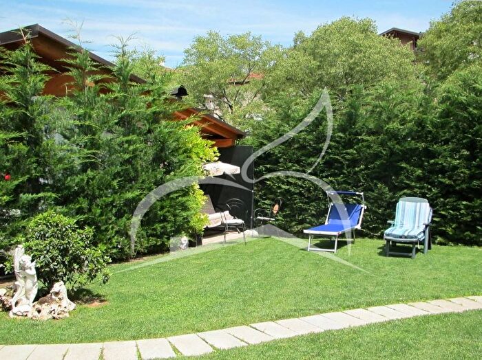 Casa con 6 locali in vendita in Via Salè, Povo, Trento