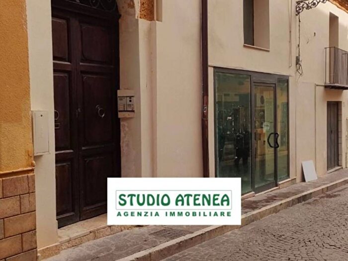 Appartamento quadrilocale in vendita in Via Atenea, Centro Storico, Agrigento
