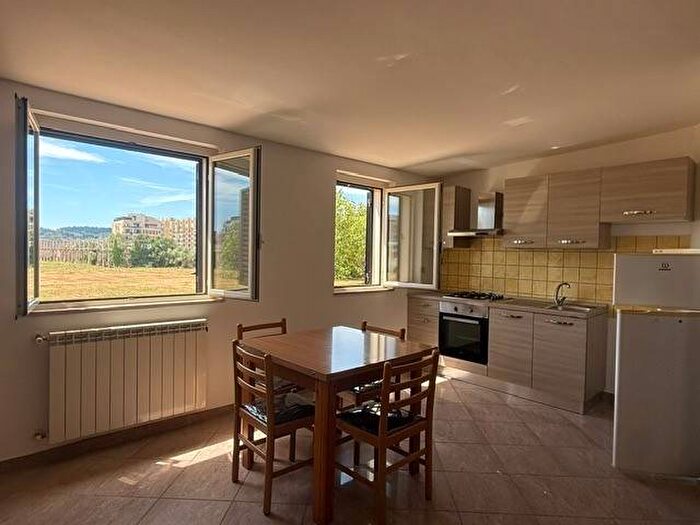 Appartamento trilocale in affitto in Via Tiburtina Valeria Pescara, Tiburtina, Pescara