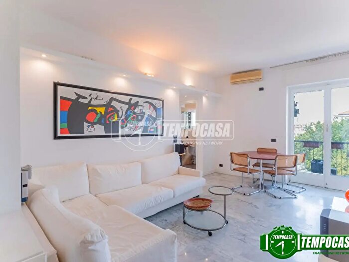 Appartamento bilocale in vendita in Via Piero Martinetti, Milano