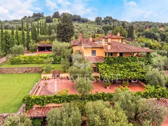 Casa con 6 locali in vendita in Via Ardengo Soffici, Poggio A Caiano
