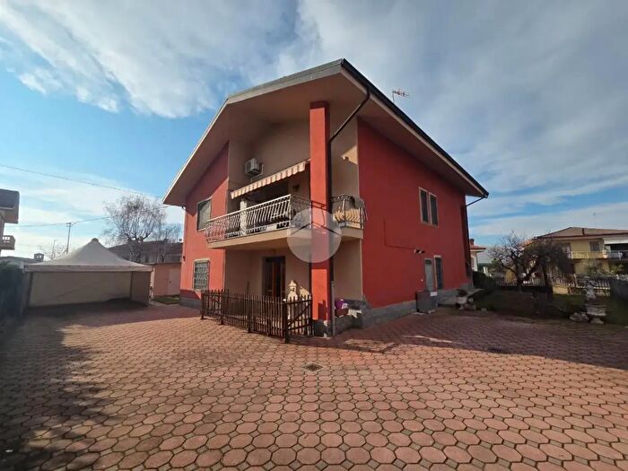 Appartamento quadrilocale in affitto in Via Pascheretto, Marene
