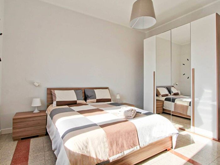 Appartamento bilocale in affitto in Via Fara Sabina, Africano Villa Chigi, Roma