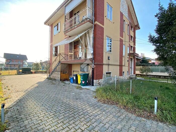 Appartamento trilocale in vendita in Via De Gasperi, San Maurizio Canavese