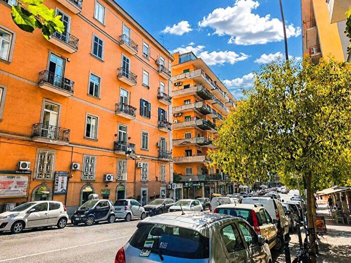 Appartamento bilocale in affitto in Via Francesco Cilea, Vomero, Napoli