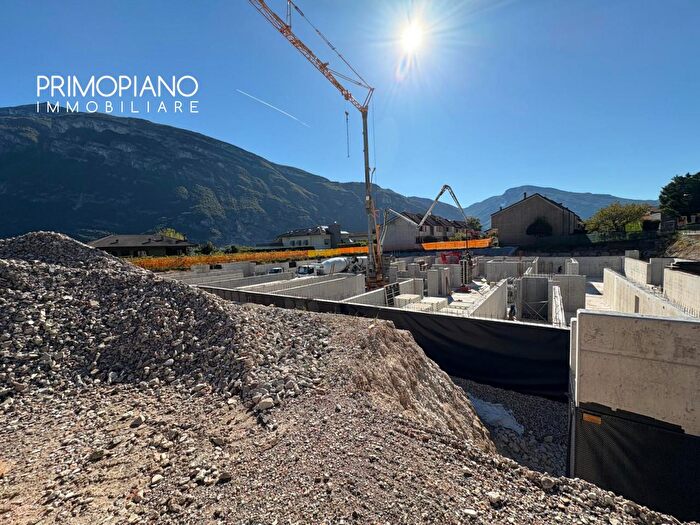 Appartamento quadrilocale in vendita in Via del Porto, Aldeno