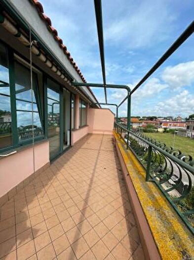 Appartamento con 5 locali in vendita in Latina