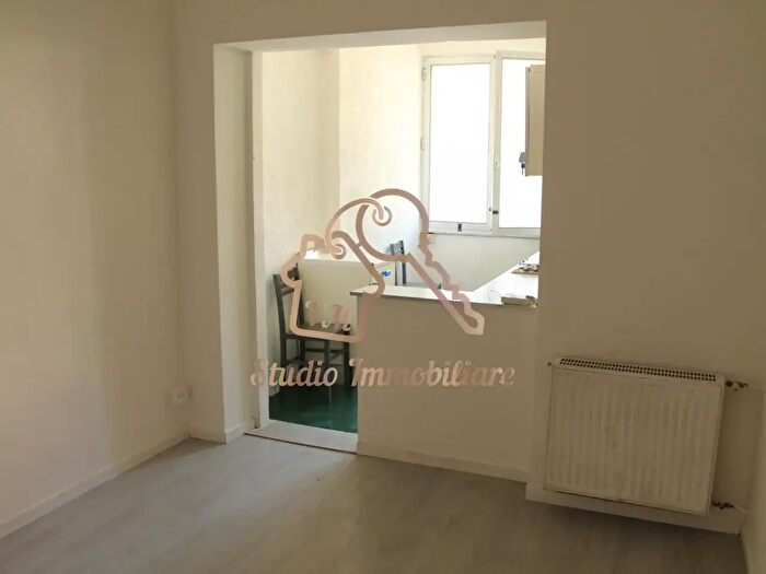 Appartamento trilocale in vendita in Via Antonio Labranca, Roma