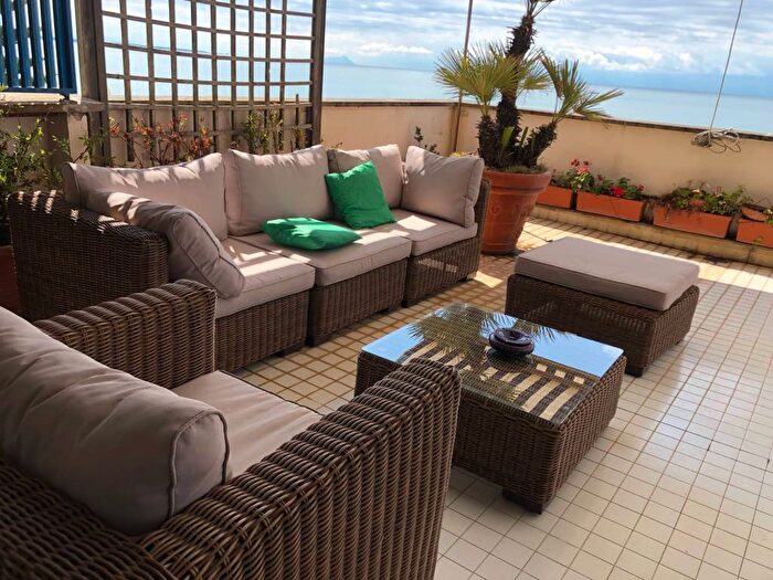 Appartamento con 5 locali in affitto in Via Antonio Gramsci, Centro Storico, Anzio