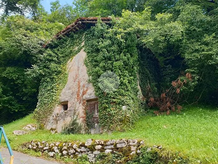 Casa bilocale in vendita in Località Segrone Basso, Adrara San Rocco