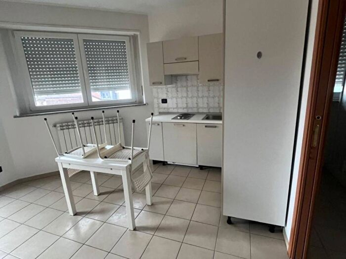 Appartamento monolocale in affitto in Via Mondrone, Borgo Vittoria, Torino