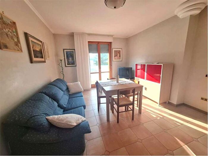 Appartamento quadrilocale in affitto in Baiano San Martino in Trignano, Spoleto