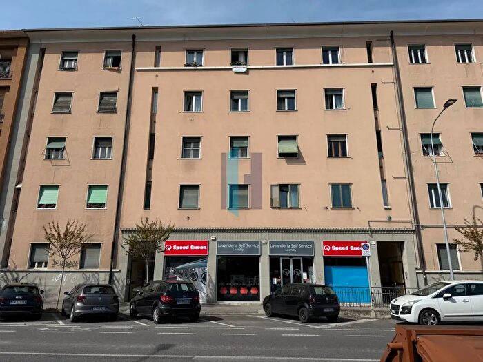 Appartamento trilocale in vendita in Viale del Piave, Brescia