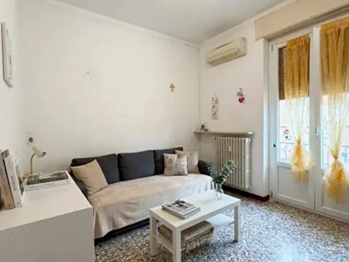 Appartamento trilocale in vendita in Via Antonio Cecchi, Parma