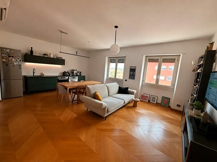 Appartamento con 5 locali in vendita in Via Guido Reni, Roma