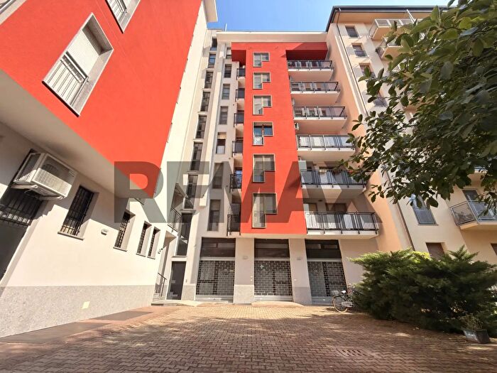 Appartamento bilocale in vendita in Via Francesco Baracca, San Giuliano Milanese