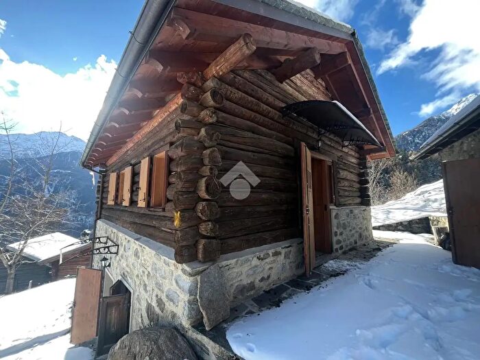 Casa con 6 locali in vendita in Località Doss, Sondalo