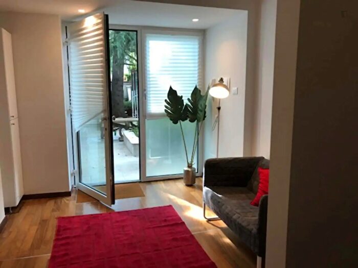 Appartamento monolocale in affitto in Via Privata Chioggia, Milano
