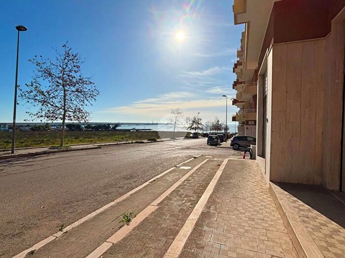 Appartamento trilocale in vendita in Via Alcide De Gasperi, Manfredonia