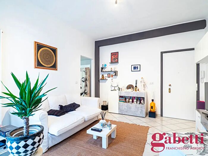 Appartamento bilocale in vendita in Ruggero Ruggeri, Milano