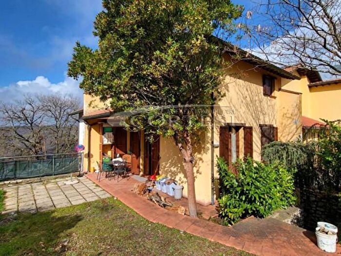 Appartamento quadrilocale in vendita in Pietralunga